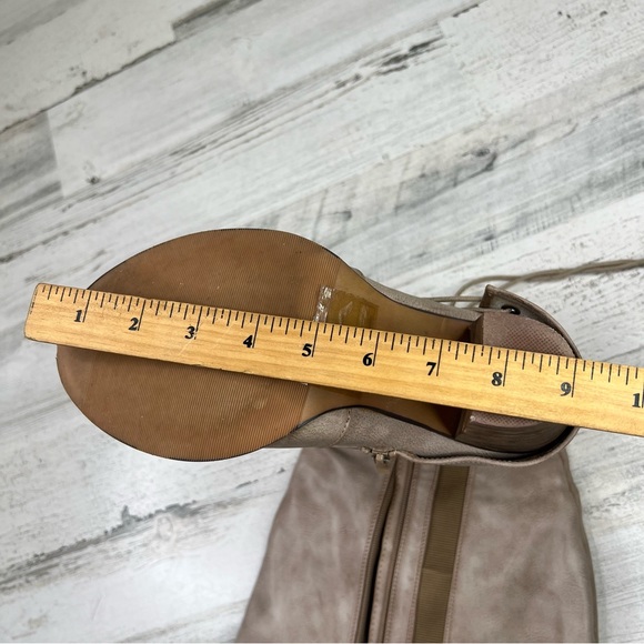 Torrid 9W Tan Tall Boots Stacked Block Heel Side Zip Wide Calf Burnished Vegan - Picture 12 of 16
